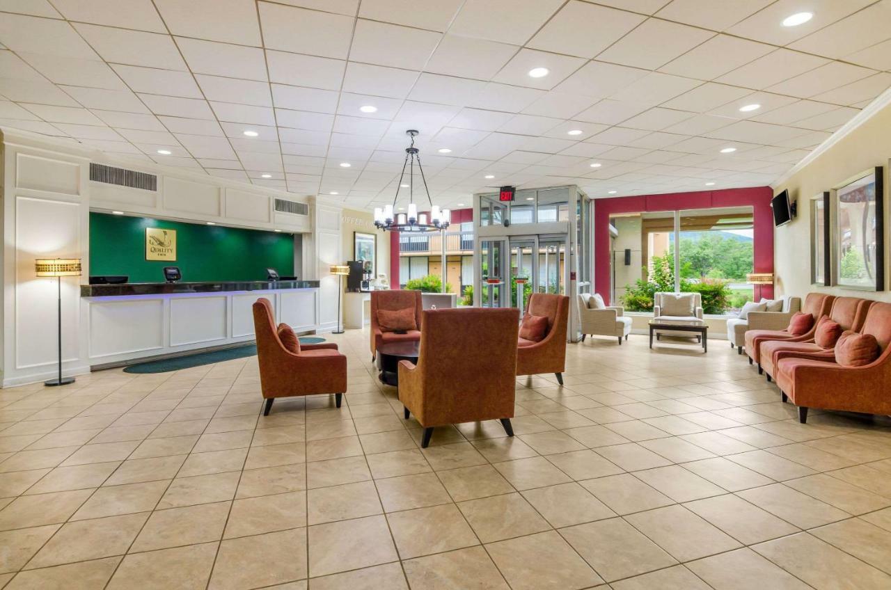 Quality Inn Roanoke Airport Exterior foto